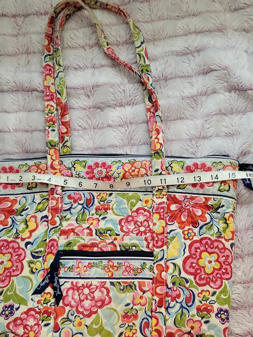Vera Bradley Red Blue Yellow Large Vera Tote in Hope Garden Retired 2009 Pattern